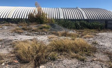 Terreno bardeado de 10,000 m2 en Renta, Uso de Suelo  Comercial y de Servicios