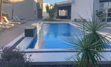 CUMBRES DEL LAGO IMPRESIONANTE PENTHOUSE DE 2 NIVELES 3 RECAMARAS ROOF GARDEN CUARTO DE SERVICIO 3 GARAGES