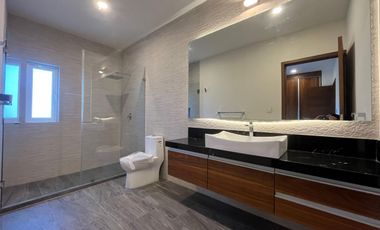 CUMBRES DEL LAGO IMPRESIONANTE PENTHOUSE DE 2 NIVELES 3 RECAMARAS ROOF GARDEN CUARTO DE SERVICIO 3 GARAGES