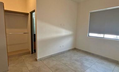 Renta Casa Nueva en Residencial Alina, zona Carretera Nacional, Monterrey