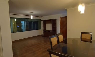 VENDO AMPLIO DEPARTAMENTO CERCA A PARQUE