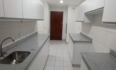 VENDO AMPLIO DEPARTAMENTO CERCA A PARQUE