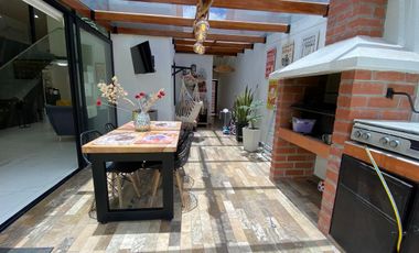 VENTA DE CASA  UNA PLANTA NO ADOSADA EN MIRASIERRA – CONJUNTO EXCLUSIVO