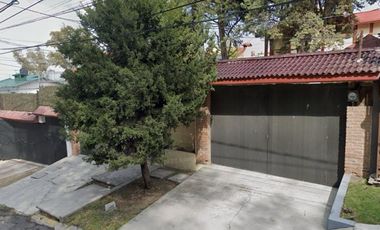 PRECIOSA CASA EN BOSQUES A UN EXCELENTE PRECIO POR REMATE