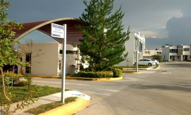 Casa en RENTA en Valle de San Isidro
