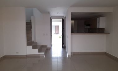 CASA EN CONDOMINIO PARA VENTA O ARRIENDO EN ALONDRA O CIUDAD COUNTRY