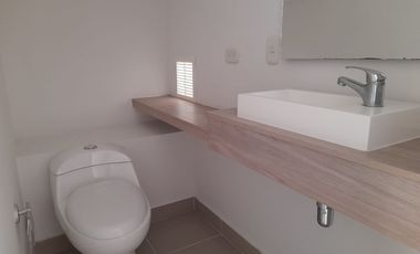 CASA EN CONDOMINIO PARA VENTA O ARRIENDO EN ALONDRA O CIUDAD COUNTRY