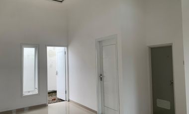 Rumah Disewakan di Kanigoro Hanya 5 menit dari Kankab Kanigoro Blitar – Nyaman, Strategis, Harga Bersahabat.