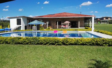 Venta de casa campestre en parcelacion Florencia, Cauca