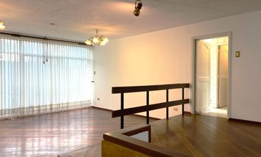 DEPARTAMENTO EN RENTA PARA OFICINAS SECTOR UTE