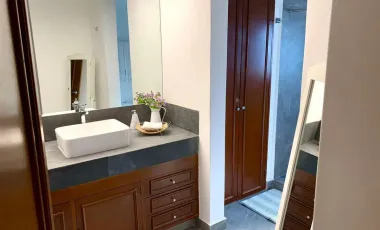 Departamento Amplio, Ubicación, Temperatura E Iluminación Ideales, en Venta