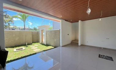MODERN VILLA PREMIUM 3BR LOCATION VERY NICE AT PECATU ULUWATU