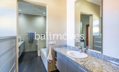 For Sale Leasehold Two Bedroom Villa In Sanur