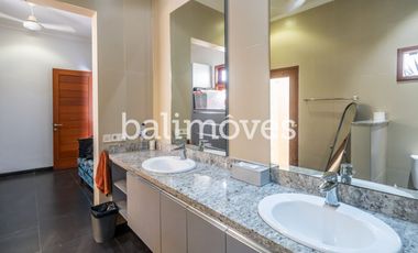 For Sale Leasehold Two Bedroom Villa In Sanur