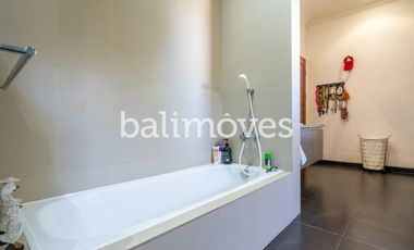 For Sale Leasehold Two Bedroom Villa In Sanur