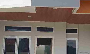 Rumah Baru ready furniture di kompleks Pharmindo Cijerah Bandung