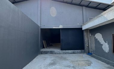 DISEWAKAN..!! Gudang Brand New di komplek Pergudangan Kav DPR Cipondoh Tangerang