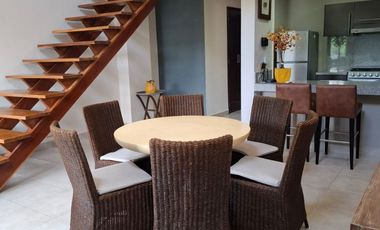 SE RENTA LOFT 2 PLANTAS AMUEBLADO SOBRE AV. KABAH SM:16.