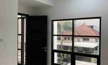 rumah plus kos elite di araya dekat kampus BINUS dan perhotelan serta perkantoran bisa tambah 8 kamar lagi