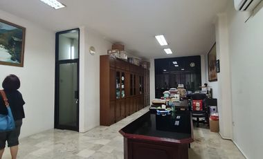 Ruko Plaza Ciputat Mas 3½ Lantai Disewa