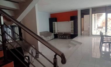 Di Sewakan Rumah di Pondok Indah, Jakarta Selatan