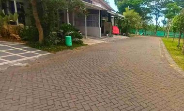 DISEWAKAN CITRALAND QUEENSTOWN SURABAYA BARAT