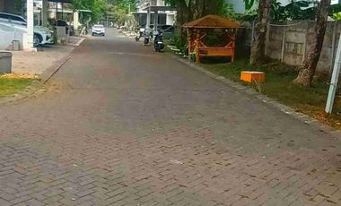 DISEWAKAN CITRALAND QUEENSTOWN SURABAYA BARAT