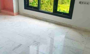 DISEWAKAN CITRALAND QUEENSTOWN SURABAYA BARAT