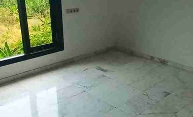 DISEWAKAN CITRALAND QUEENSTOWN SURABAYA BARAT