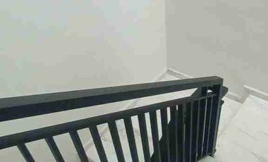 DISEWAKAN CITRALAND QUEENSTOWN SURABAYA BARAT