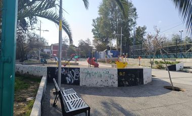 Casa Remodelada, ampliada y regularizada 3D/1B, Comuna de La Florida