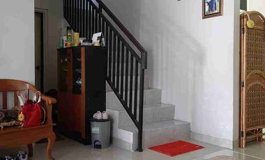 DIJUAL RUMAH FULLFURNISH TENGAH KOTA BERNUANSA MINIMALIS LOKASI DALAM PERUMAHAN REGENCY AMAN NYAMAN HARGA NEGO