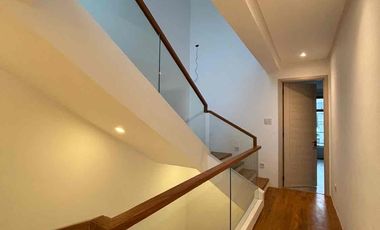 5 Bedrooms For Sale at BF Homes Parañaque