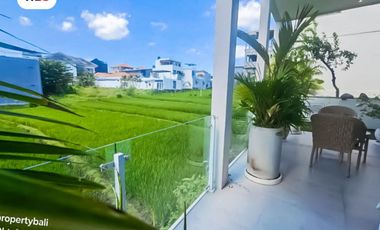 DIJUAL VILLA VIEW SAWAH DEKAT PANTAI | PADONAN CANGGU