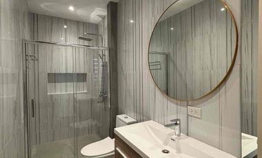 5 Bedrooms for Sale at BF Homes Parañaque