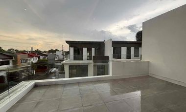 5 Bedrooms for Sale at BF Homes Parañaque