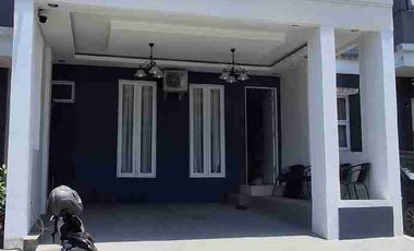 DIJUAL RUMAH FULLFURNISH TENGAH KOTA BERNUANSA MINIMALIS LOKASI DALAM PERUMAHAN GRANDCITY AMAN NYAMAN HARGA NEGO