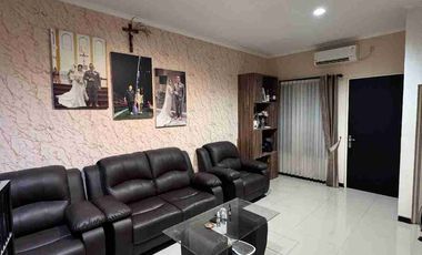 DI JUAL RUMAH LEBAK ARUM MODERN MINIMALIS FURNISHED