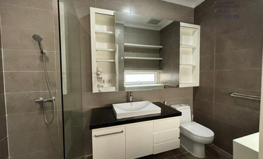 Disewa dan dijual rumah Casajardin Hadap Timur Laut