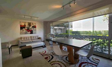 A solo 2 minutos del Scala Shopping y el Paseo San Francisco luz natural en todas sus areas ,seguridad 24/7 y una considerable area con mas de 90m2 para ampliar el departamento a tu gusto.