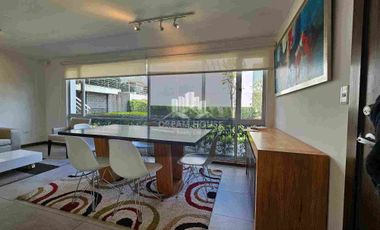 A solo 2 minutos del Scala Shopping y el Paseo San Francisco luz natural en todas sus areas ,seguridad 24/7 y una considerable area con mas de 90m2 para ampliar el departamento a tu gusto.