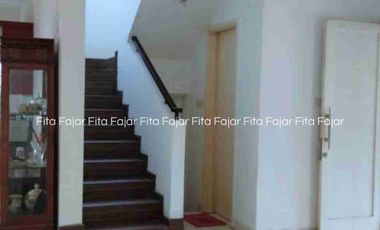Disewakan Rumah Besar Murah Di Emerald Bintaro Jaya Sektor 9 Tangsel