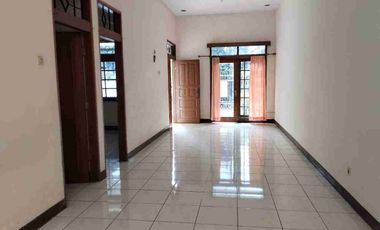 disewakan rumah siap huni di kembar mas bandung