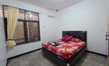 DISEWAKAN RUMAH FULLFURNISHED MEWAH DI JALAN JOHAR PONTIANAK KALIMANTAN BARAT