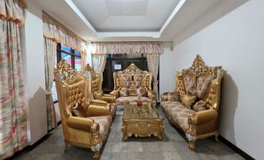 DISEWAKAN RUMAH FULLFURNISHED MEWAH DI JALAN JOHAR PONTIANAK KALIMANTAN BARAT