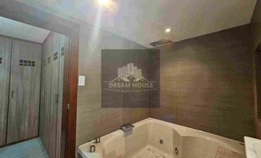 Gonzalez Suarez Amplio y luminoso departamento con seguridad sector financiero de Quito