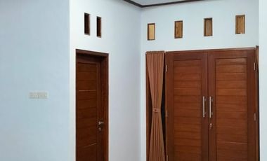 RUMAH MINIMALIS SIAP HUNI 4BR MODERN SEMI FURNISHED DENPASAR TIMUR