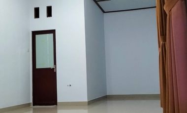 RUMAH MINIMALIS SIAP HUNI 4BR MODERN SEMI FURNISHED DENPASAR TIMUR