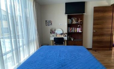 Casa con jardín en venta, sector Conocoto, Valle de los Chillos