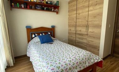 Casa con jardín en venta, sector Conocoto, Valle de los Chillos